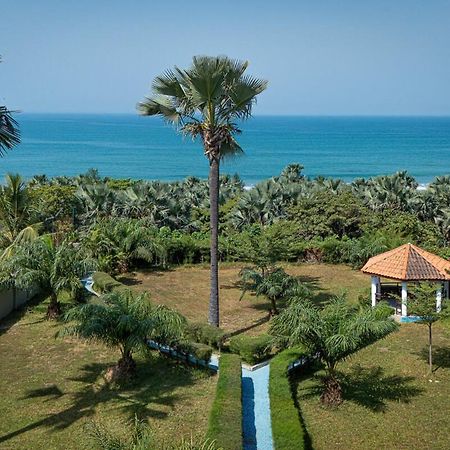 Ocean Villa Heights Brufut Esterno foto