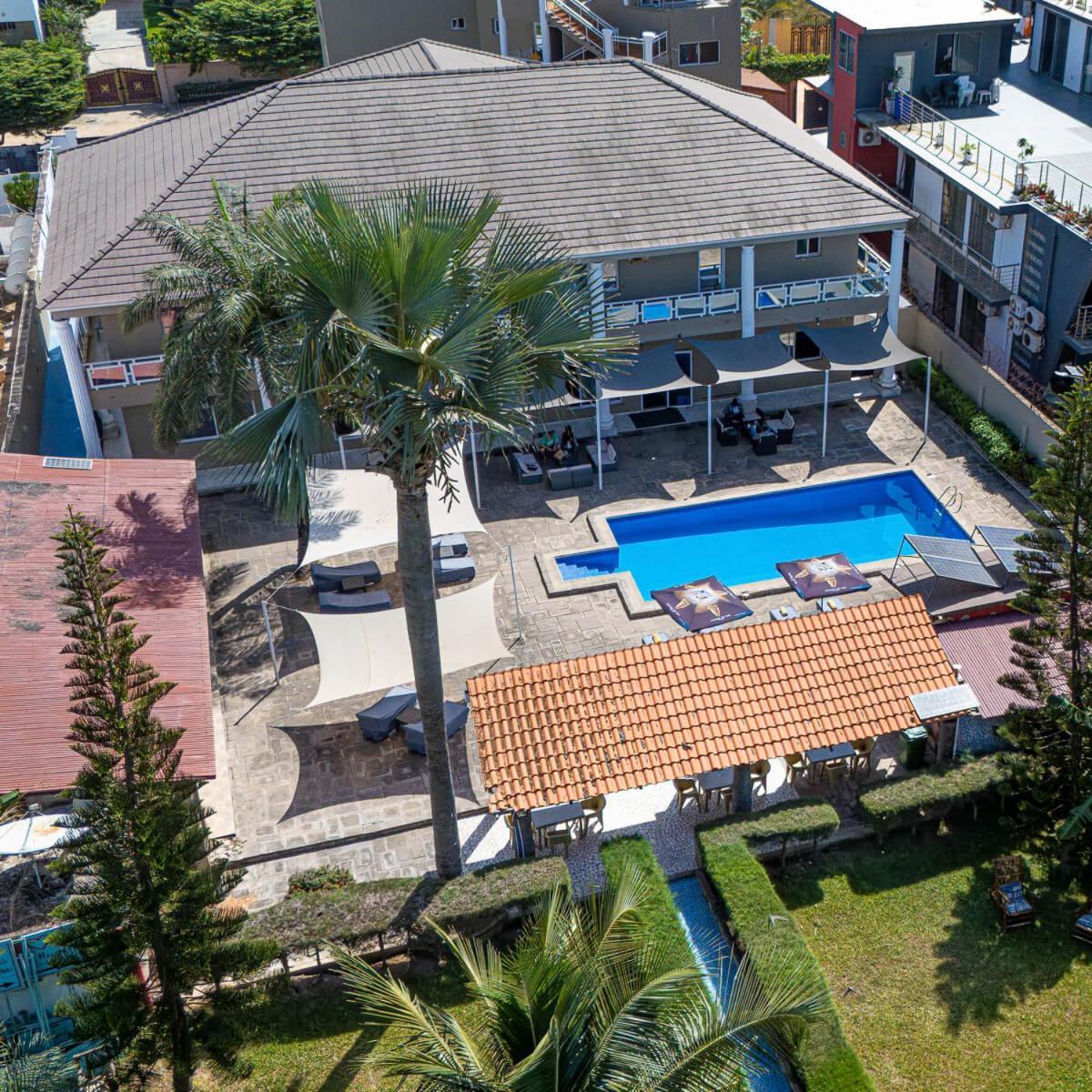 Ocean Villa Heights Brufut Esterno foto